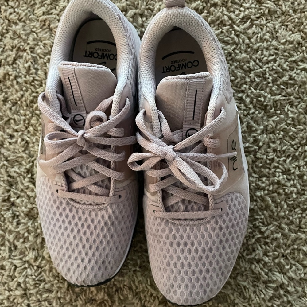 Nike Renew Running Shoe - Picture 2 of 9